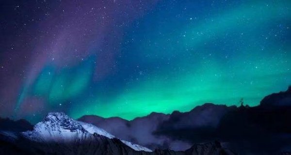 营销视界 | UI设计新趋势——极光风